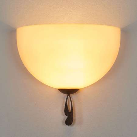 Lam Nástenné svietidlo Lorenzo, polkruhové