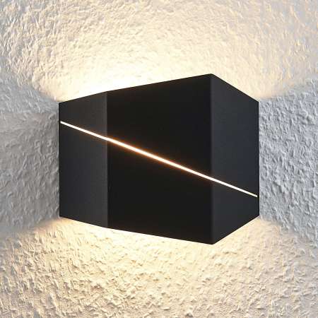 Lindby Nástenné LED svietidlo Nikolae, 18 cm čierne
