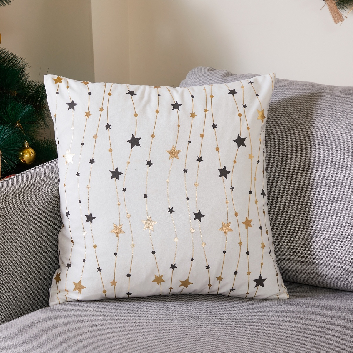 4Home-Obliecka-na-vankusik-Bright-star-45-x-45-cm-1