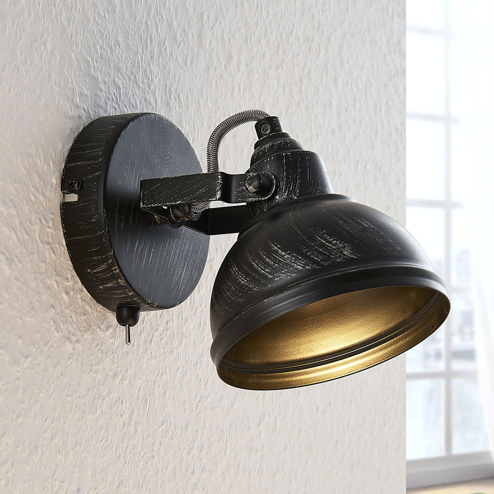 Lindby Nástenná lampa Lovro